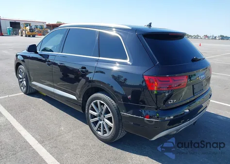 2018 Audi Q7 3.0T Premium from USA, damaged, VIN WA1LAAF71JD043867